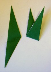 Origami iris leaf steps5-6